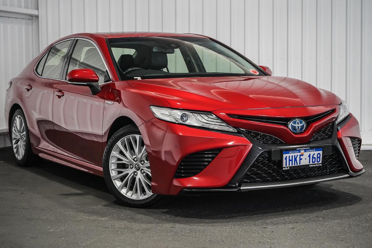 Toyota Camry image 1