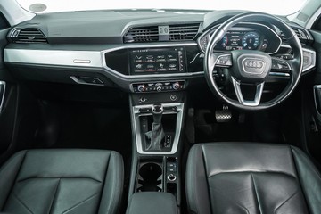 https://dvg-vehicle-assets.s3.amazonaws.com/1203147/1fupqfbkwrqgo0esv70eij8ri.jpg
