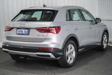 https://dvg-vehicle-assets.s3.amazonaws.com/1203147/1sszpk45bdh3183vz5d52z26c.jpg