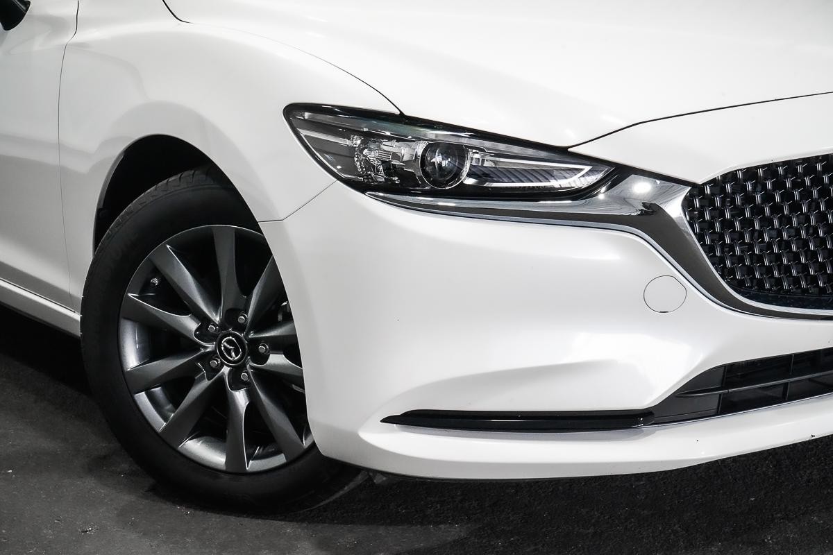 Mazda 6 image 2