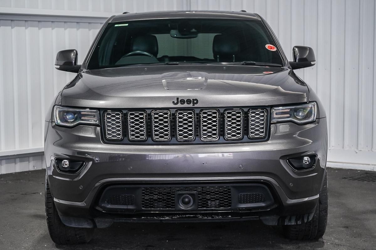 Jeep Grand Cherokee image 3