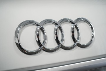 https://dvg-vehicle-assets.s3.amazonaws.com/1203178/7dh13q1vlv5lc8zkl8dk9xm5o.jpg
