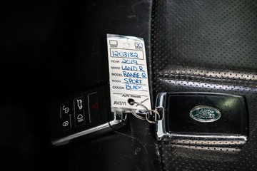 https://dvg-vehicle-assets.s3.amazonaws.com/1203182/1r8lckxuozzsud0vnvibqibxz.jpg
