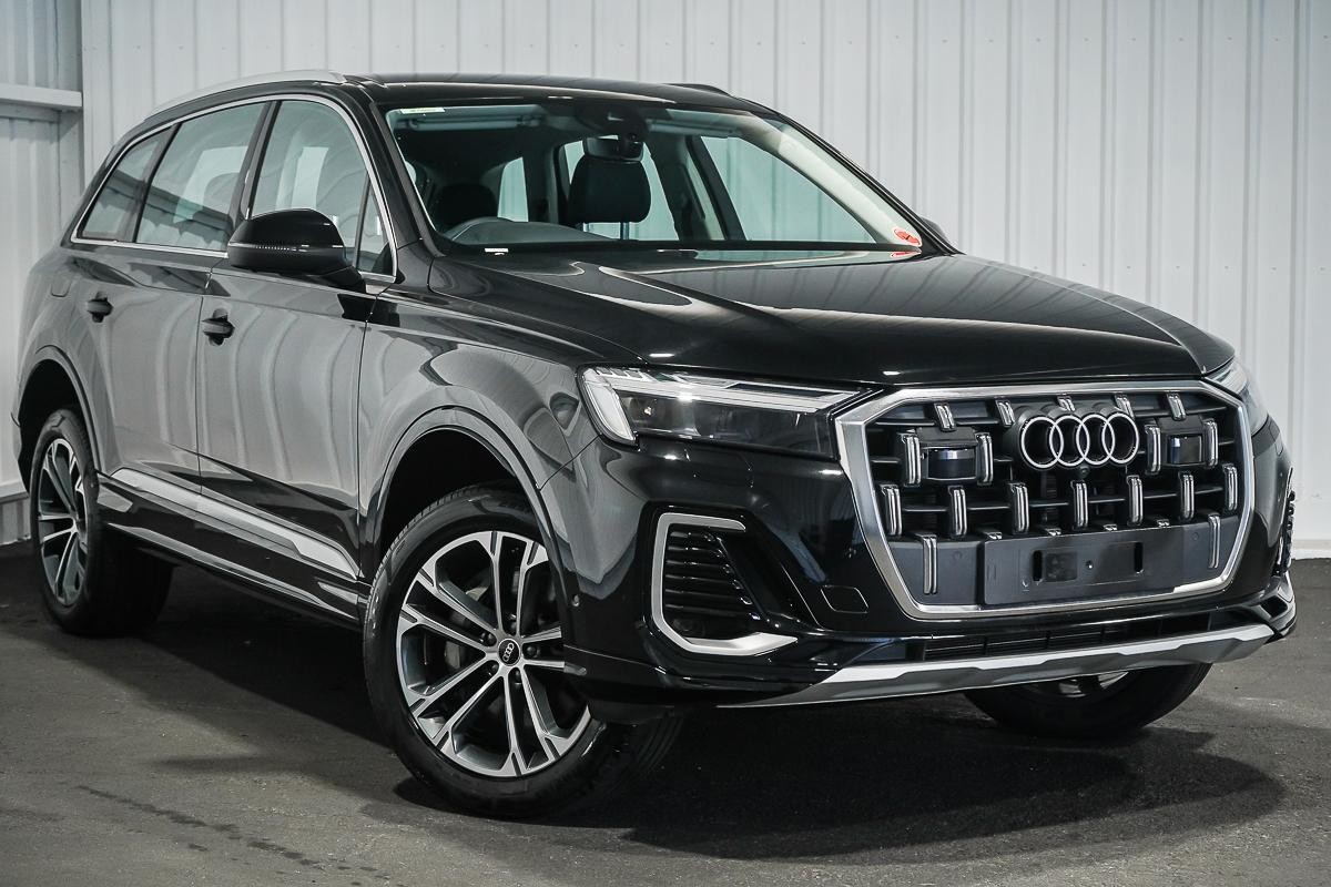 Audi Q7 image 1