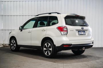 https://dvg-vehicle-assets.s3.amazonaws.com/1203193/c8bxxq2o3jeor6ygn1rzrfjhy.jpg