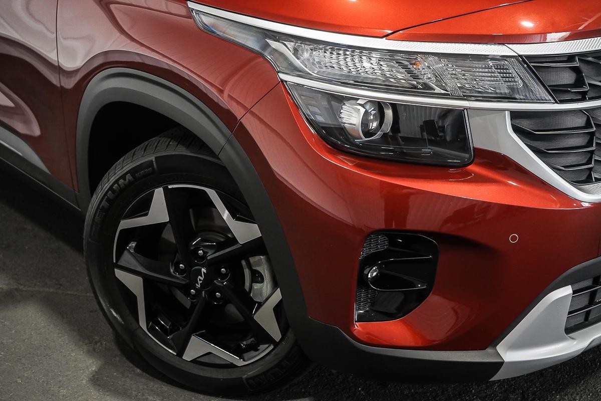 Kia Seltos image 2