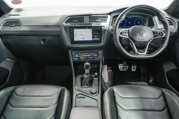 https://dvg-vehicle-assets.s3.amazonaws.com/1203220/ajhr61pmmpl0taf186bd06390.jpg