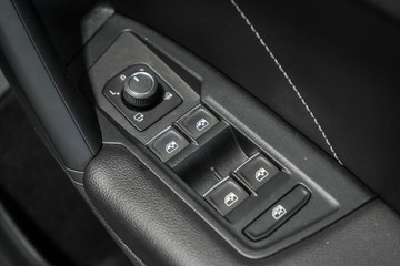 https://dvg-vehicle-assets.s3.amazonaws.com/1203220/bdg3fd3z674q6etgxlgkugjma.jpg