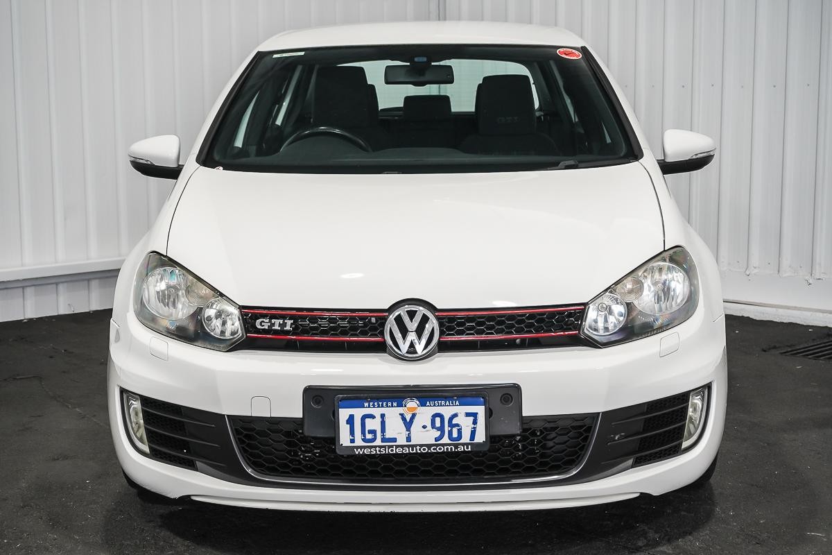 Volkswagen Golf image 3