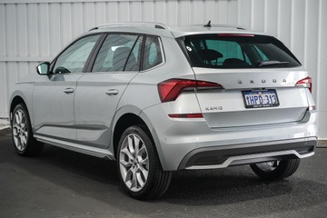 https://dvg-vehicle-assets.s3.amazonaws.com/1203228/1w73s624zszorl1uhmlyttvx3.jpg