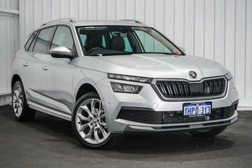 https://dvg-vehicle-assets.s3.amazonaws.com/1203228/egx91qg40tvpjvq3f3bxtjn5x.jpg