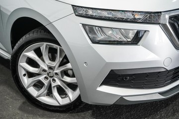 https://dvg-vehicle-assets.s3.amazonaws.com/1203228/p271jp8xax2rgdidlmeoe24y.jpg