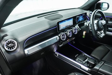 https://dvg-vehicle-assets.s3.amazonaws.com/1203231/9zu3ecyz2bncwgikn6bo6epu2.jpg