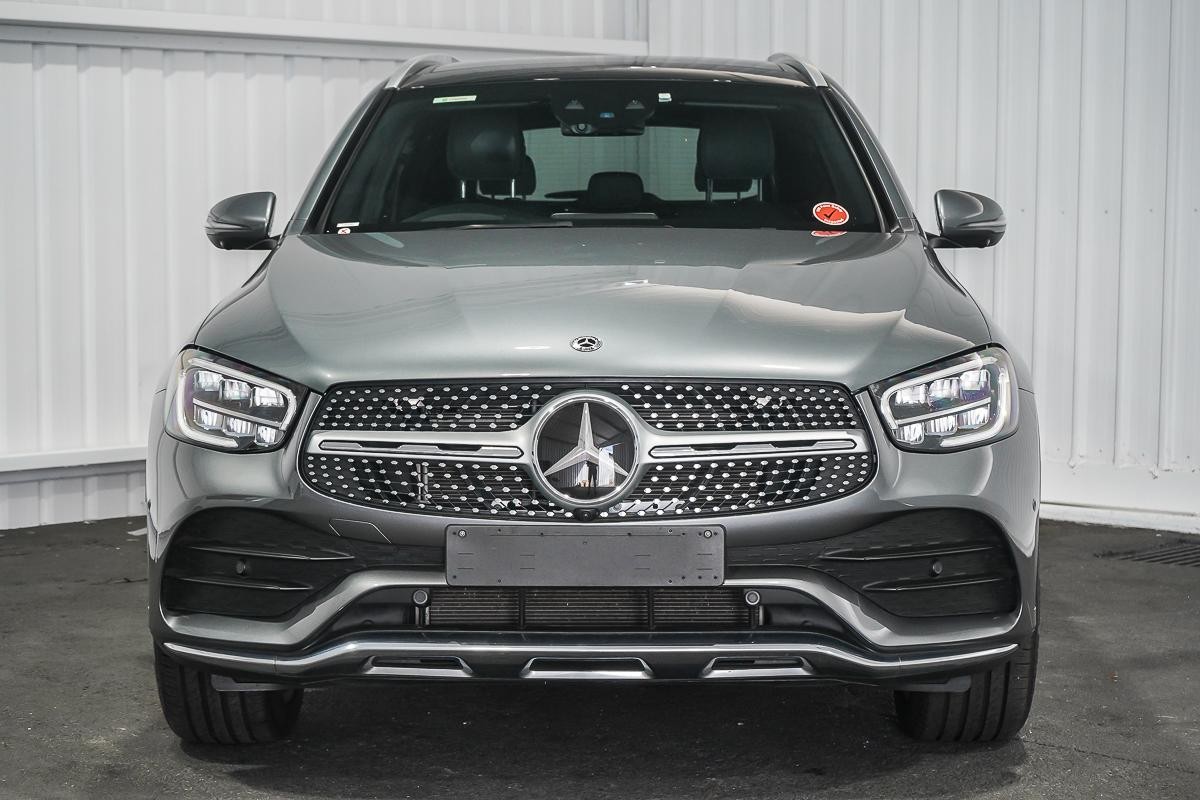 Mercedes Benz Glc-class image 3