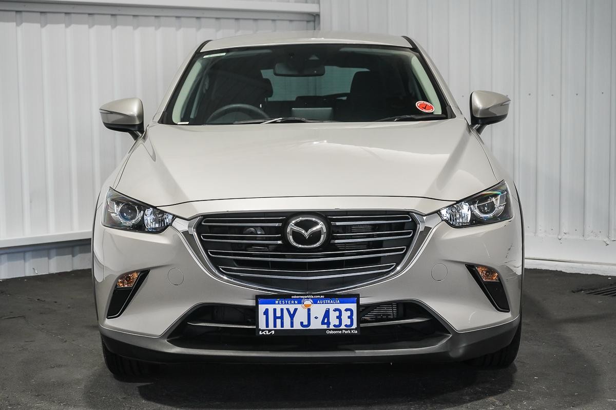 Mazda Cx-3 image 3