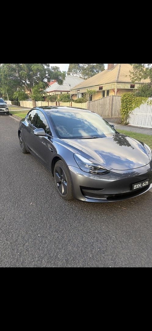 Tesla Model 3 image 1