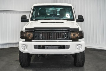 https://dvg-vehicle-assets.s3.amazonaws.com/1203255/6eaozhxukjb9sj229xnhhy8yn.jpg