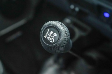 https://dvg-vehicle-assets.s3.amazonaws.com/1203255/9vwarqpreutd7nh4cibu221tw.jpg