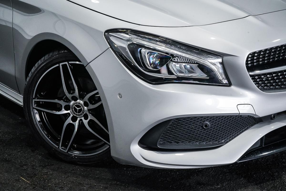 Mercedes Benz Cla-class image 2