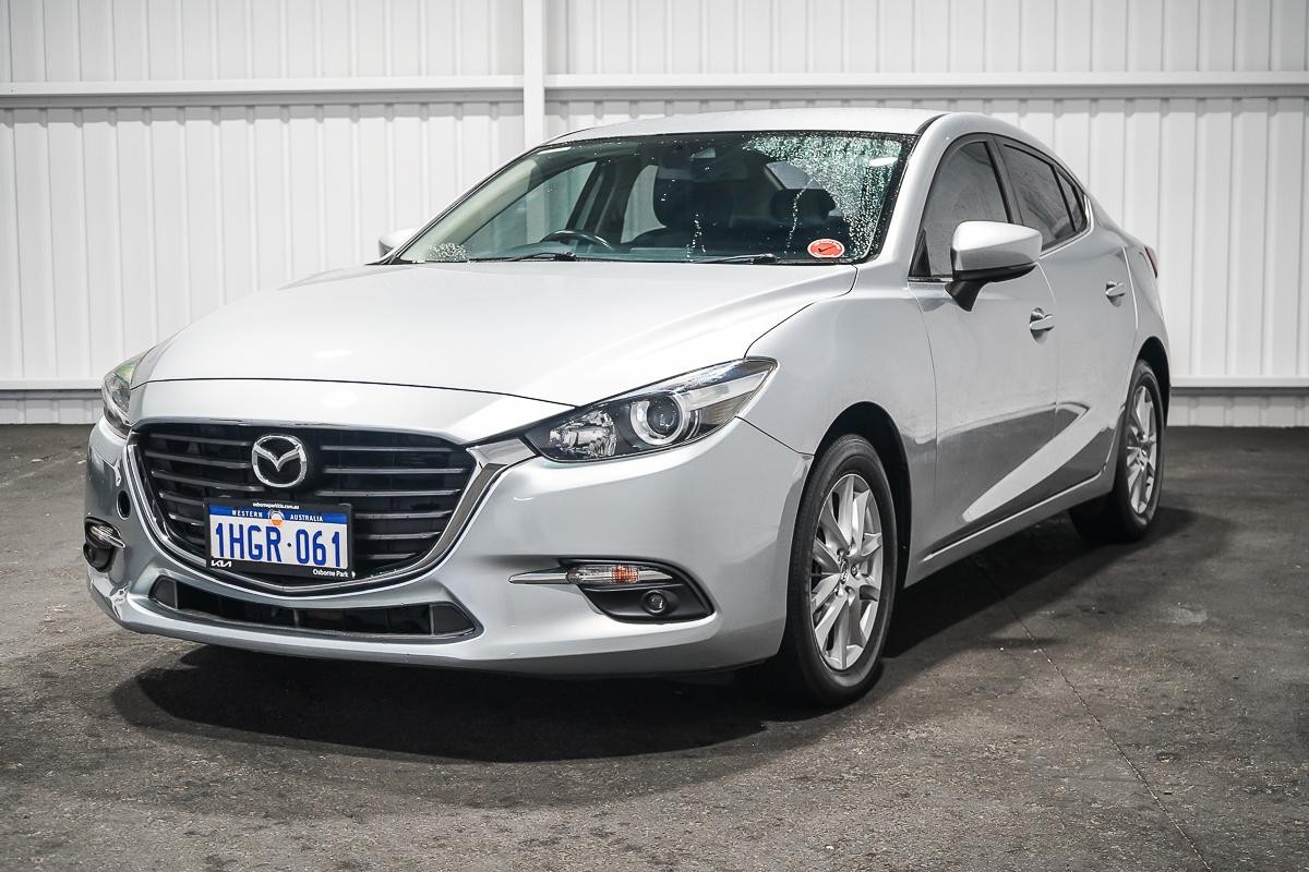 Mazda 3 image 4