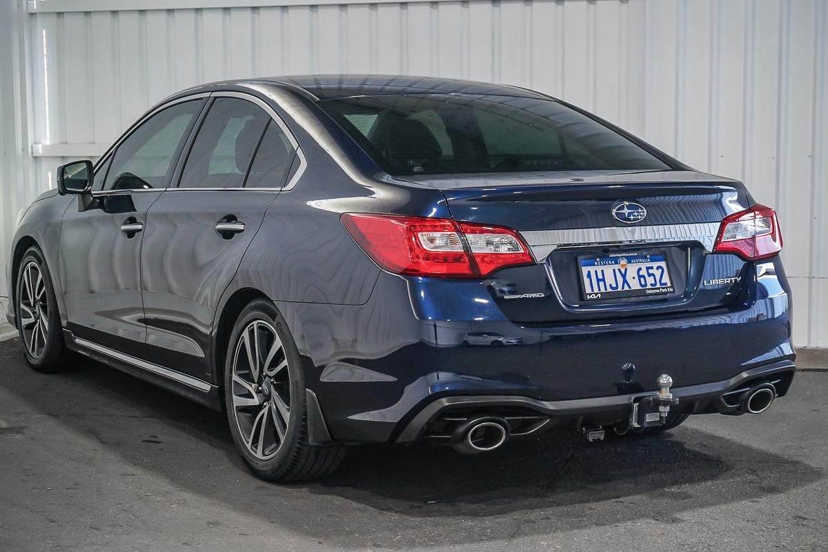 Subaru Liberty image 4