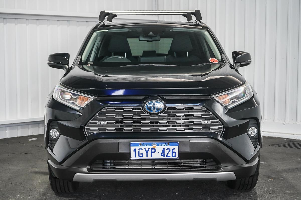 Toyota Rav4 image 3