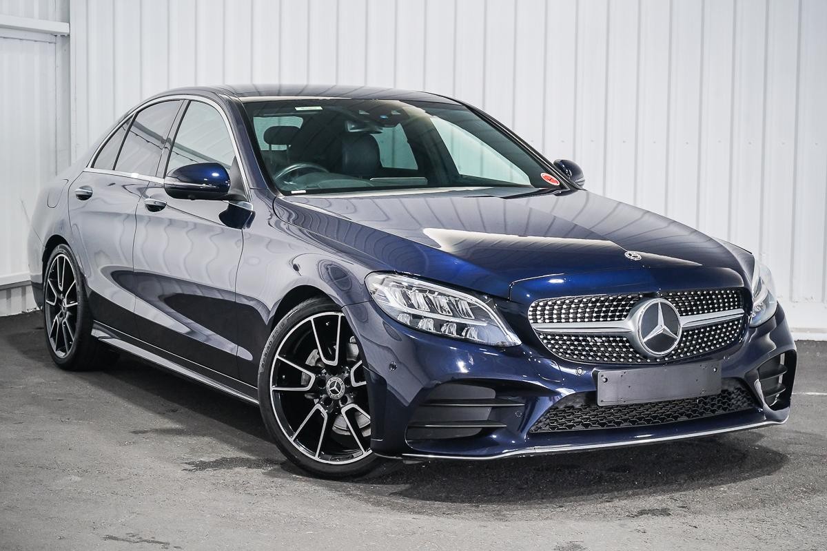 Mercedes Benz C-class image 1