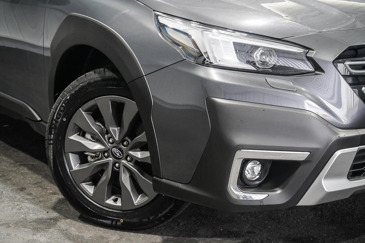 Subaru Outback image 2