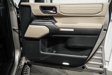 https://dvg-vehicle-assets.s3.amazonaws.com/1203283/39rdej2mqxj3mb7nxkzxcuomz.jpg