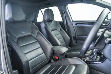 https://dvg-vehicle-assets.s3.amazonaws.com/1203285/51cxrlo6fvir8oo24gv8217us.jpg