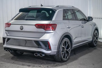 https://dvg-vehicle-assets.s3.amazonaws.com/1203285/am0v7lyyxg4uaq2ospd0b4be5.jpg