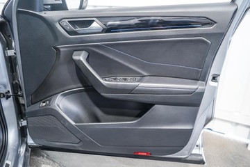 https://dvg-vehicle-assets.s3.amazonaws.com/1203285/bh047fxrubumxvmhfq8fq7v2r.jpg