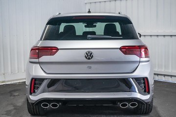 https://dvg-vehicle-assets.s3.amazonaws.com/1203285/d4e7rjhwmjn4i9nv9o6twja21.jpg