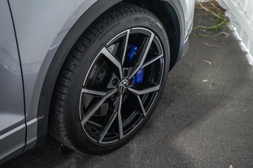 https://dvg-vehicle-assets.s3.amazonaws.com/1203285/d9hc9cegbf5jg7rrjda84j1vg.jpg