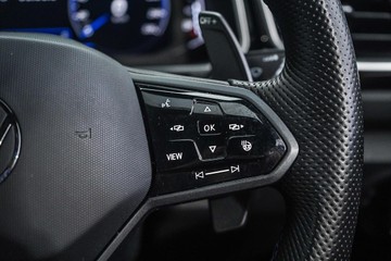 https://dvg-vehicle-assets.s3.amazonaws.com/1203285/f06hrylly1i65i2ba6a0m7vpd.jpg