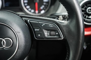 https://dvg-vehicle-assets.s3.amazonaws.com/1203287/9mgxeoe8y2b8cokbaqold911j.jpg