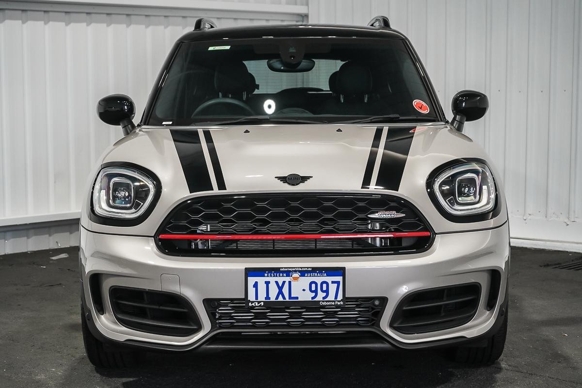Mini Countryman image 3