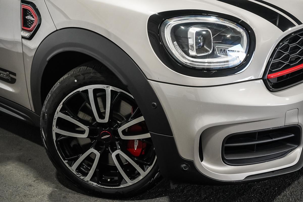 Mini Countryman image 2