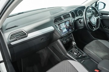 https://dvg-vehicle-assets.s3.amazonaws.com/1203305/9km9mra92ahy37ddxtfbohywc.jpg