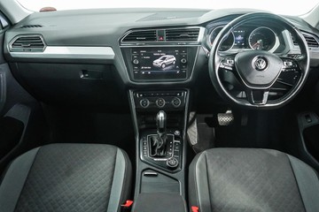 https://dvg-vehicle-assets.s3.amazonaws.com/1203305/d6suxi96jmlaahxfv3t29ahgy.jpg