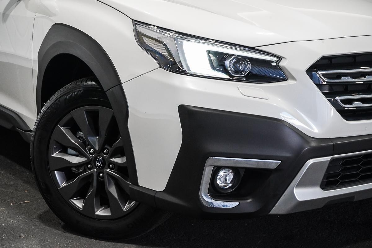 Subaru Outback image 2