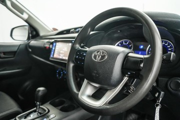 https://dvg-vehicle-assets.s3.amazonaws.com/1203322/5bw782s9j5xvcm80zs27hfa85.jpg