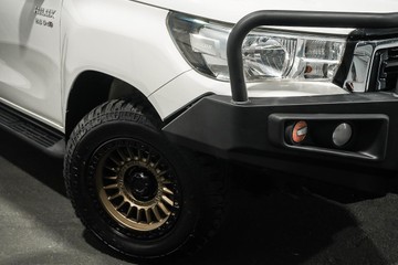 https://dvg-vehicle-assets.s3.amazonaws.com/1203322/65d2y83kds3wd3iwx31e0cx4r.jpg