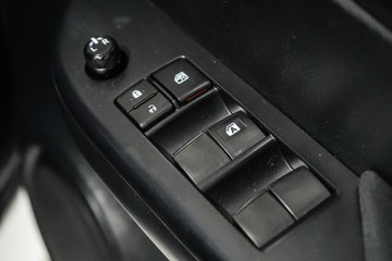 https://dvg-vehicle-assets.s3.amazonaws.com/1203322/dzg746j2b61rqth66j9yt7cun.jpg