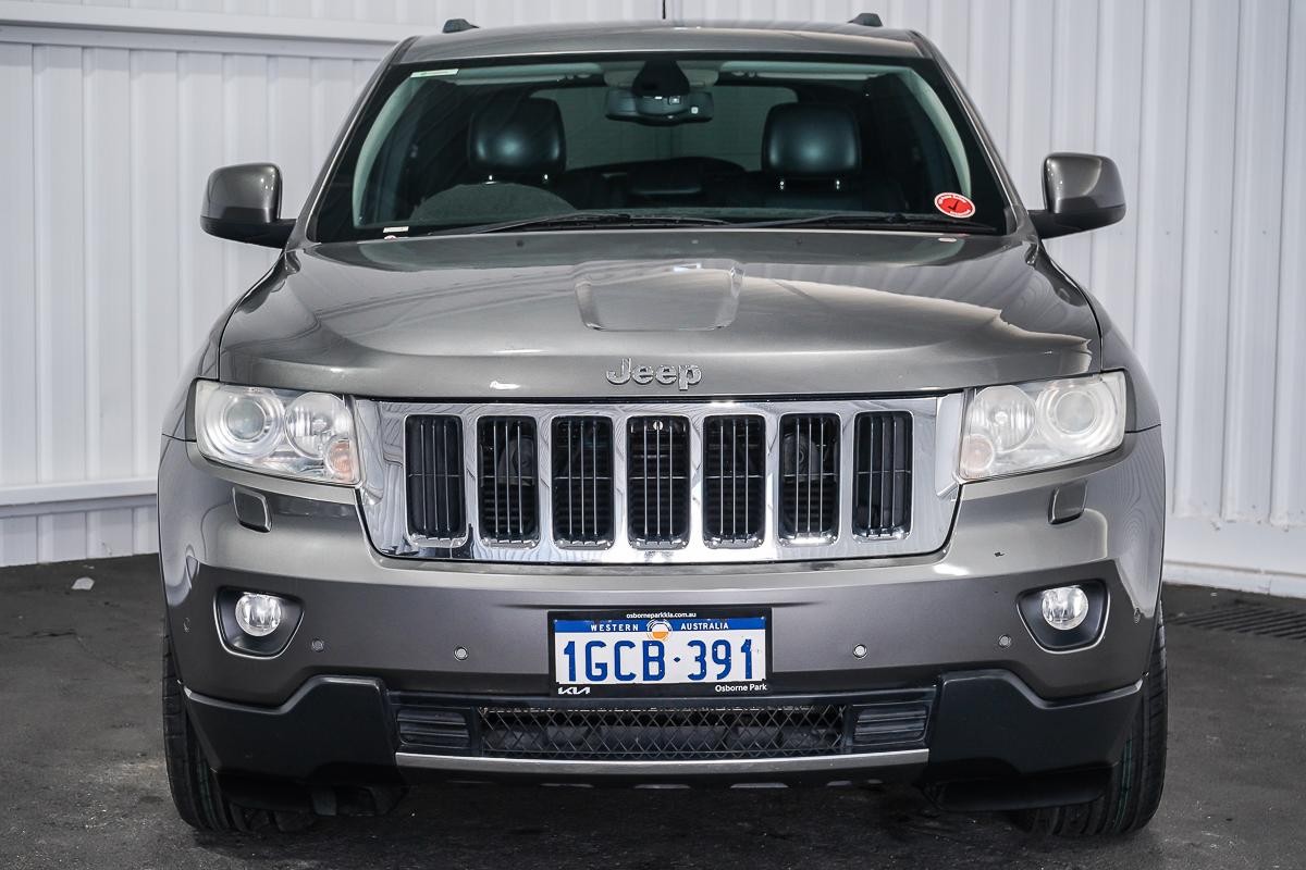 Jeep Grand Cherokee image 3