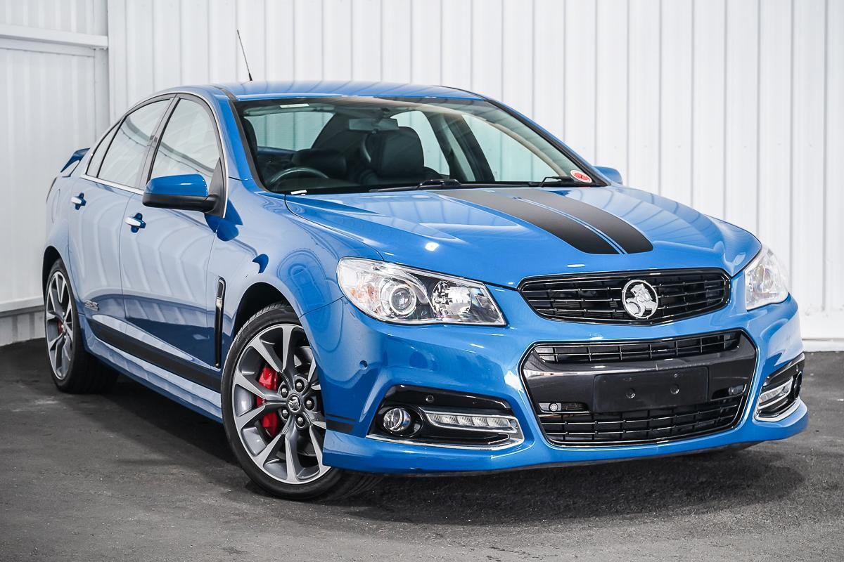 Holden Commodore image 1