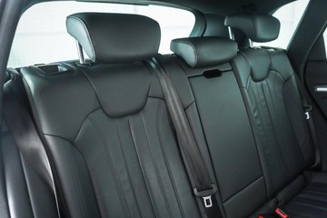 https://dvg-vehicle-assets.s3.amazonaws.com/1203344/4dd6ysnkij8e4lulv4koilezr.jpg