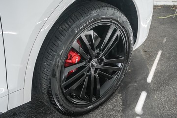 https://dvg-vehicle-assets.s3.amazonaws.com/1203344/c5hoj31ag46h7630zpruvup8y.jpg