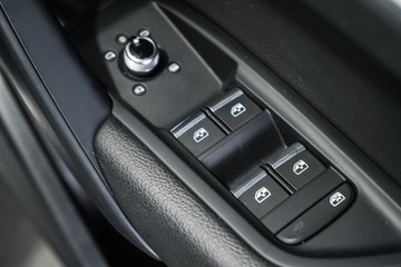 https://dvg-vehicle-assets.s3.amazonaws.com/1203344/d68vpl5hfu5xd1vfib0a9juac.jpg