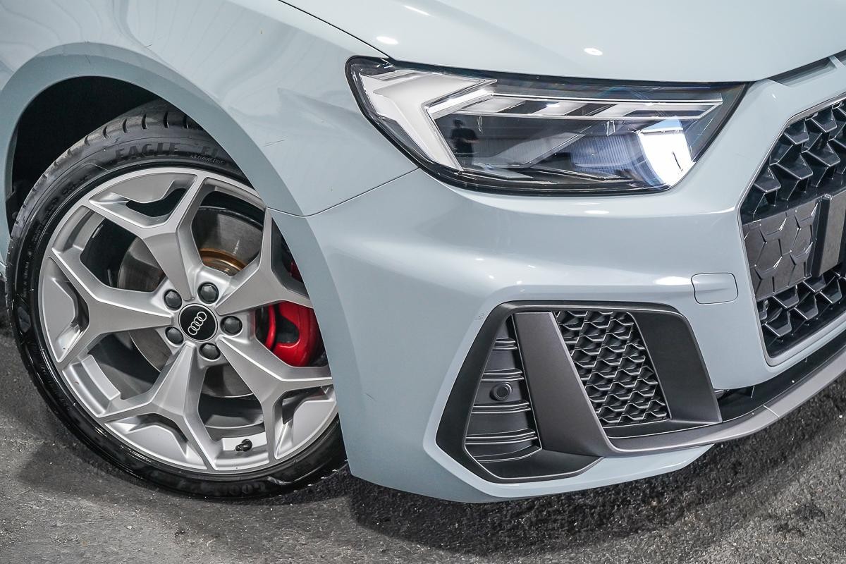 Audi A1 image 2